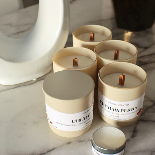 What is wooden wick candle?